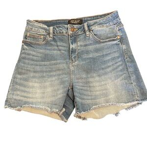 Judy Blue high rise fringe medium wash shirts Size Large